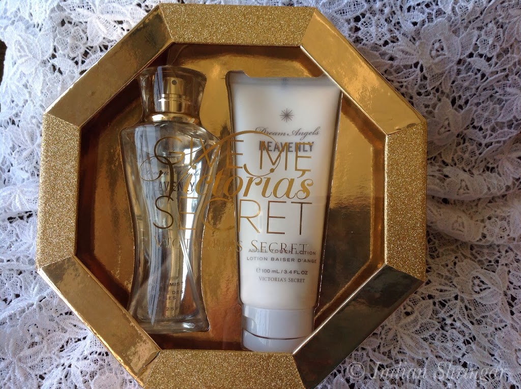 Victoria's Secret Dream Angels Heavenly Gift Box With Angel Mist and Body  Lotion - The Bombay Brunette