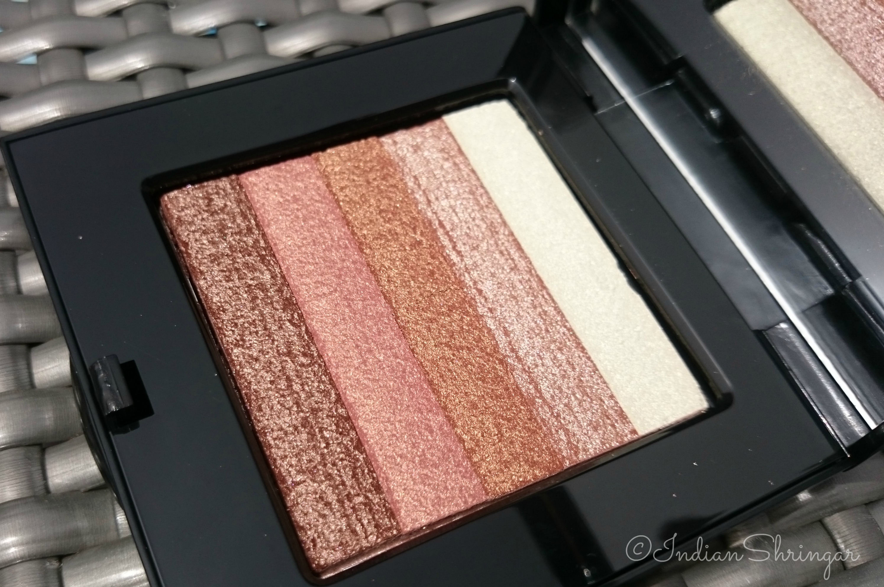 Bobbi Brown Shimmer Brick in Bronze - review, swatches and price in India.
