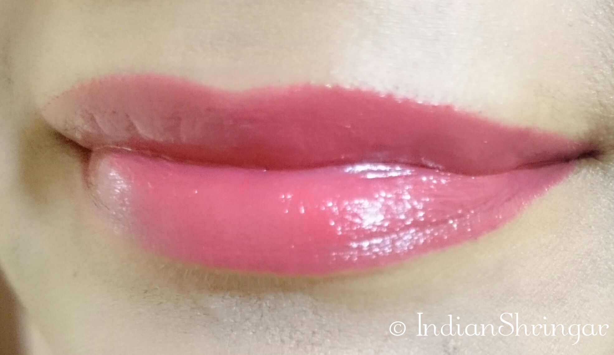 Maybelline Color Show lipsticks in Orange Icon, Fuschia Flare, Cherry Crush and Red Rush - review and swatches