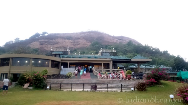 Upper Deck Resort Lonavala review