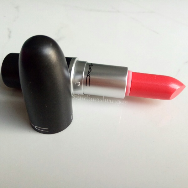 MAC Flocking Fabulous lipstick