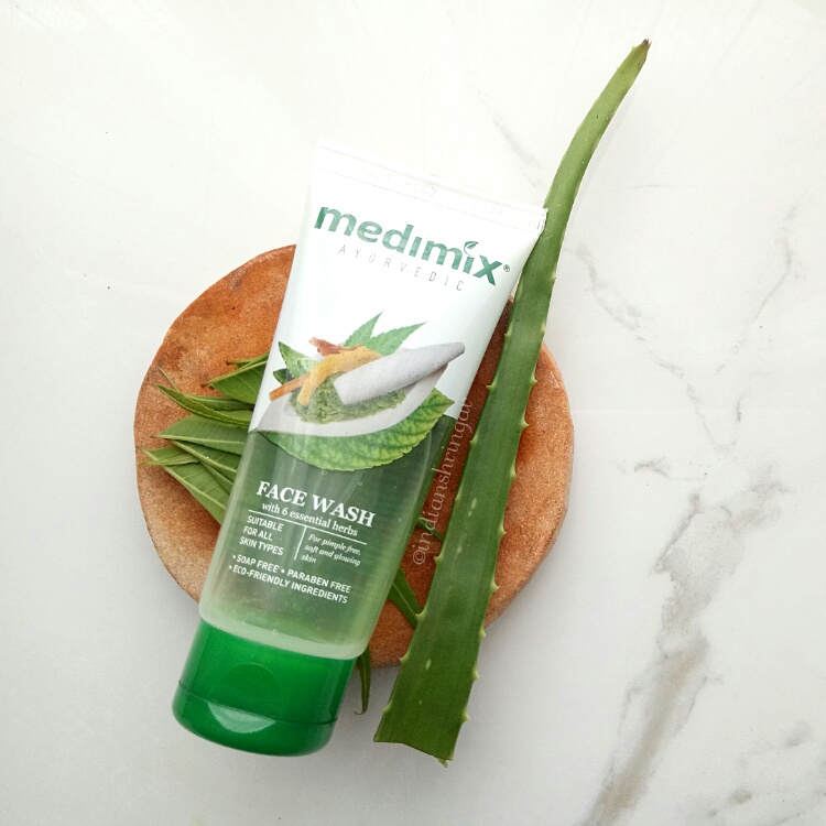 Medimix Ayurvedic Face Wash Review
