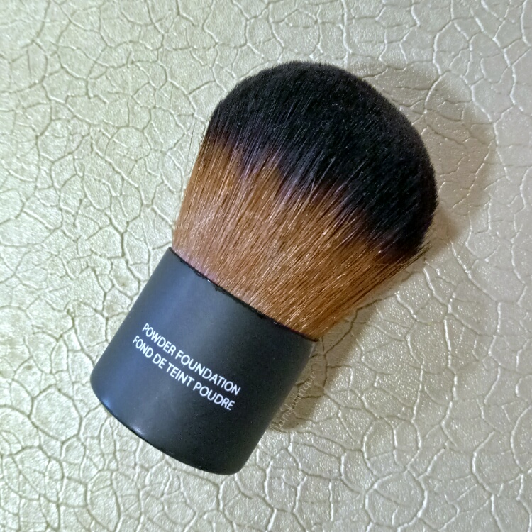 The Body Shop Makeup brushes review