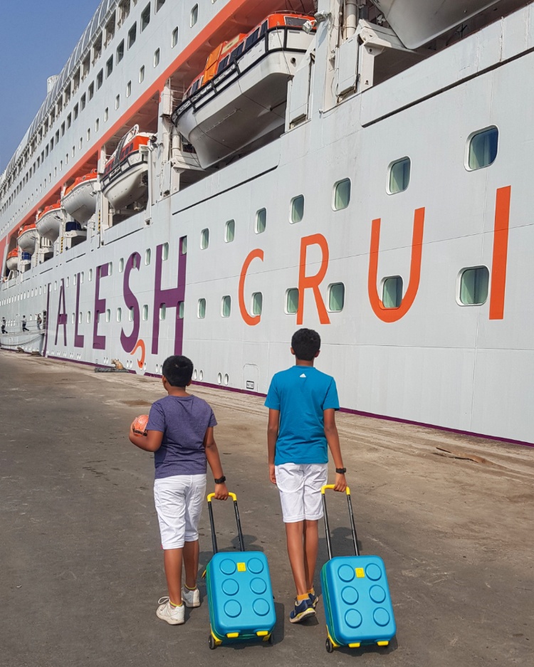 Jalesh Cruises Karnika